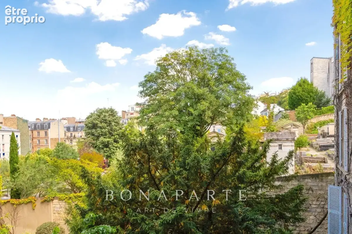 Montmartre - place constantin-pecqueur - photo 11
