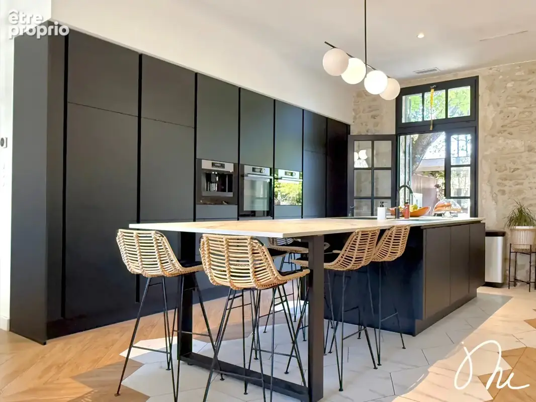 Très belle maison familiale rénovée avec piscine et pool-house - photo 4