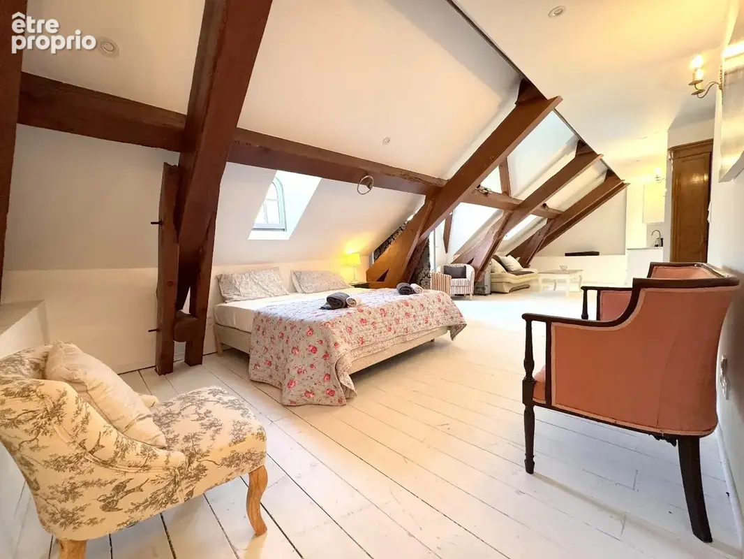 Sublime authentique chateau totalement renove au coeur du pays cathare, piscine, vue chateau - photo 11
