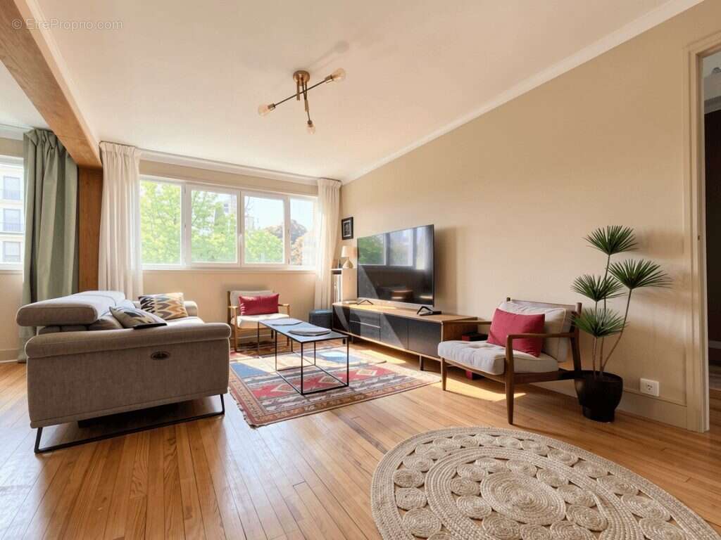 Appartement à FONTENAY-SOUS-BOIS
