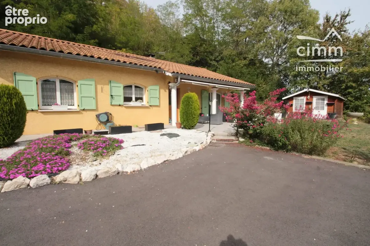 Maison à VIRIVILLE