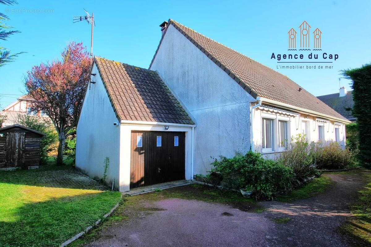 Maison à BERNIERES-SUR-MER