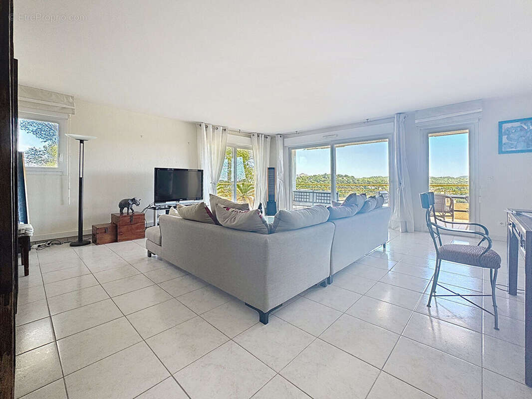 Appartement à SAINT-RAPHAEL
