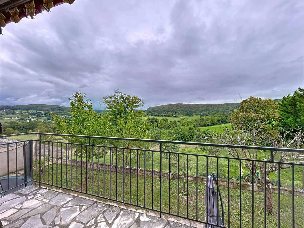 Maison à LA FEUILLADE