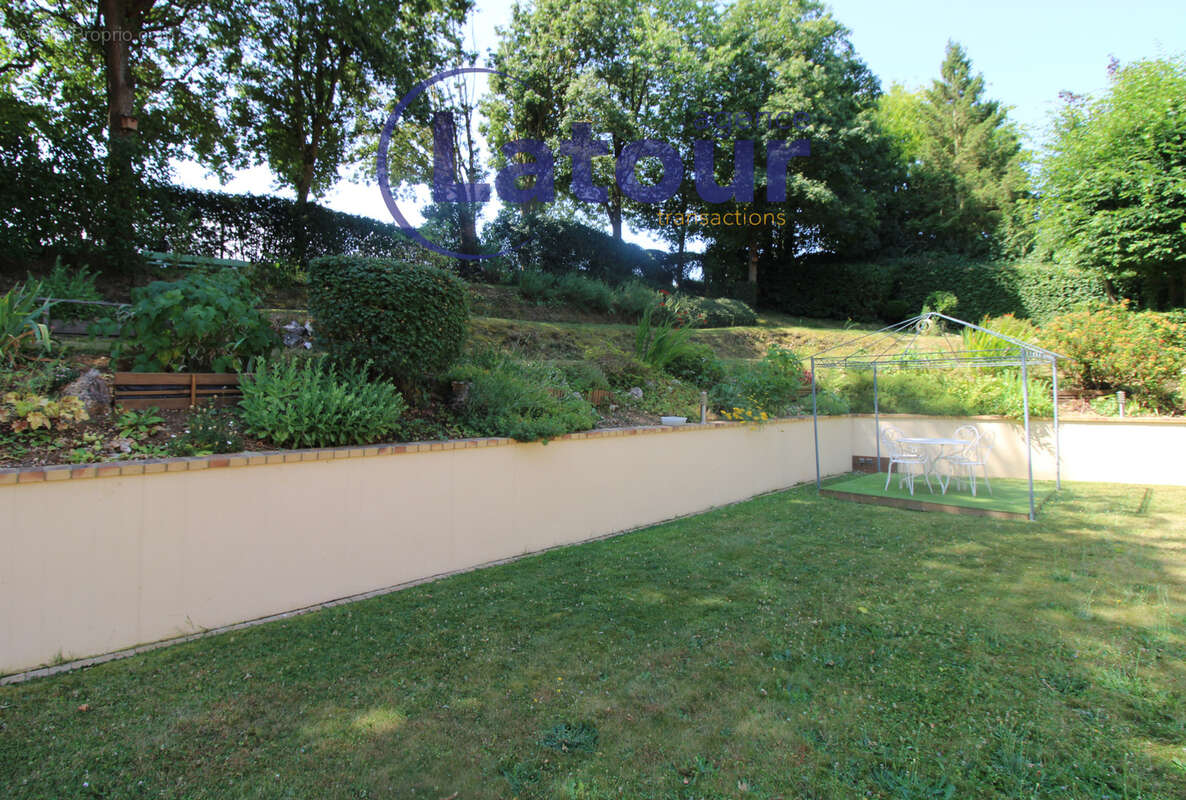 Secteur nonancourt, belle maison traditionnelle, 6 pièces, 4 chambres, 140 m2 - photo 19