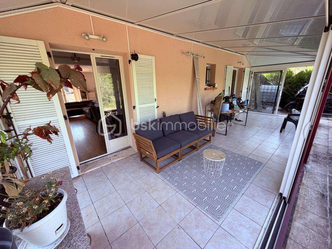 Maison familiale 155 m² avec Véranda, 4 chambres et grand terrain — Villemaréchal (77710) - photo 7