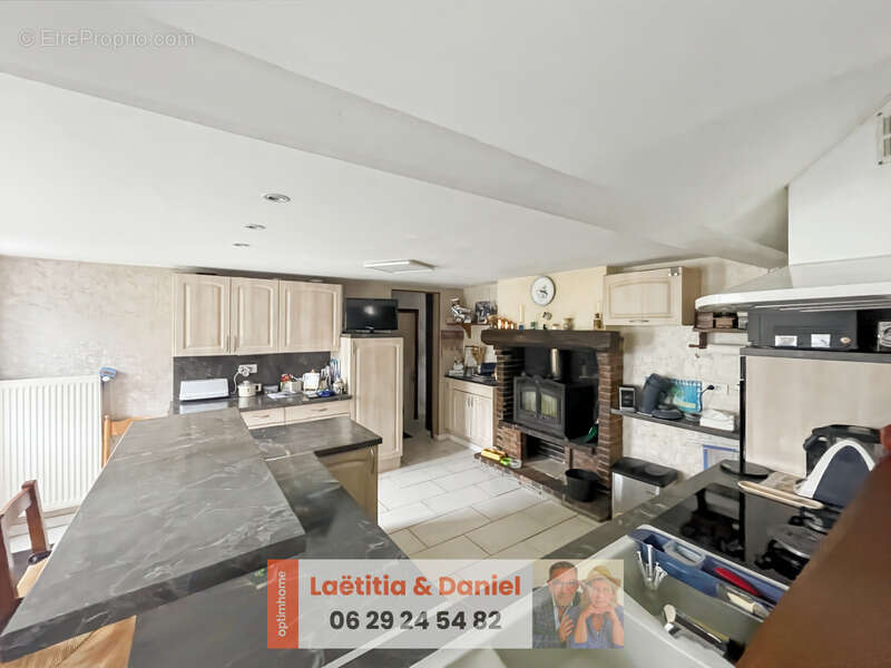 Maison rénovée 4 pièces – 46 m² pièce de vie – Terrain 890 m² – Garage double – Breteuil sur Iton - photo 4