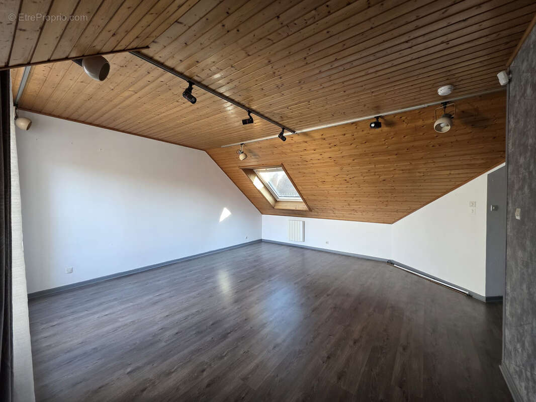 Appartement à HIRSINGUE