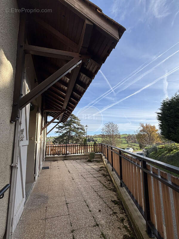 Maison à HAUTE-RIVOIRE