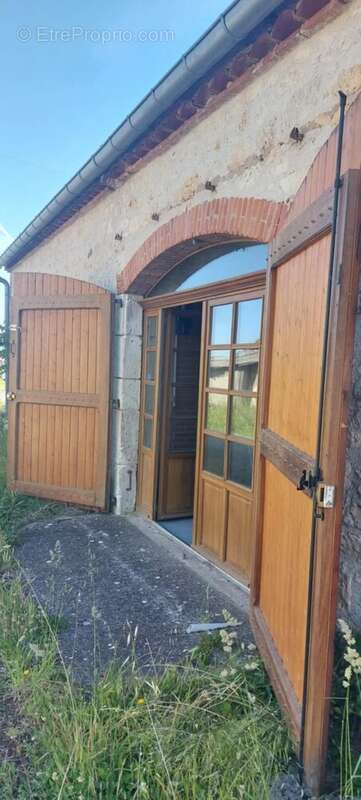 Appartement à CAHUZAC-SUR-VERE