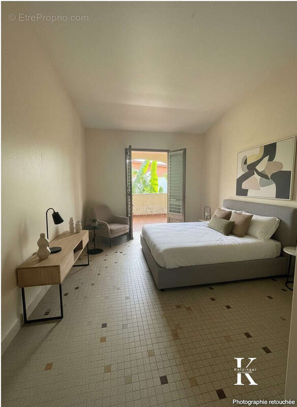 Chambre métamorphosée  Ligne pure et moderne IA - Maison à LE LAMENTIN