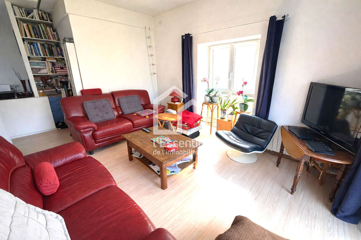 Appartement à VERNEUIL-SUR-SEINE