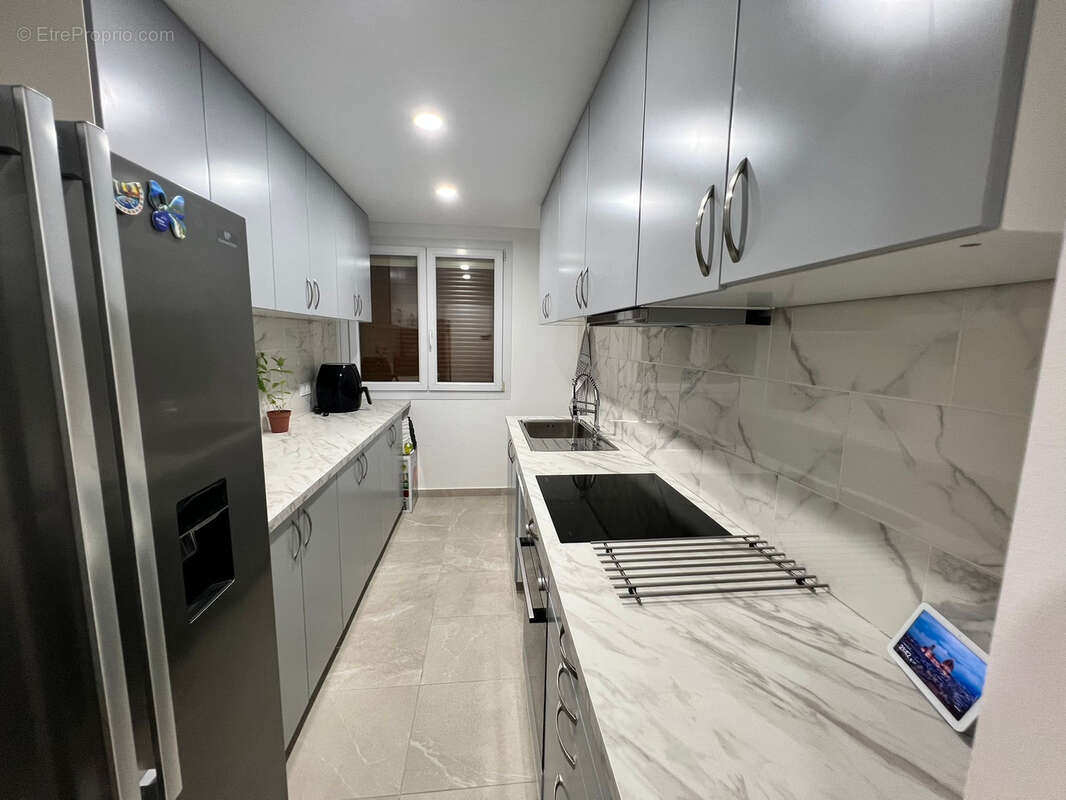 Appartement à MARSEILLE-9E