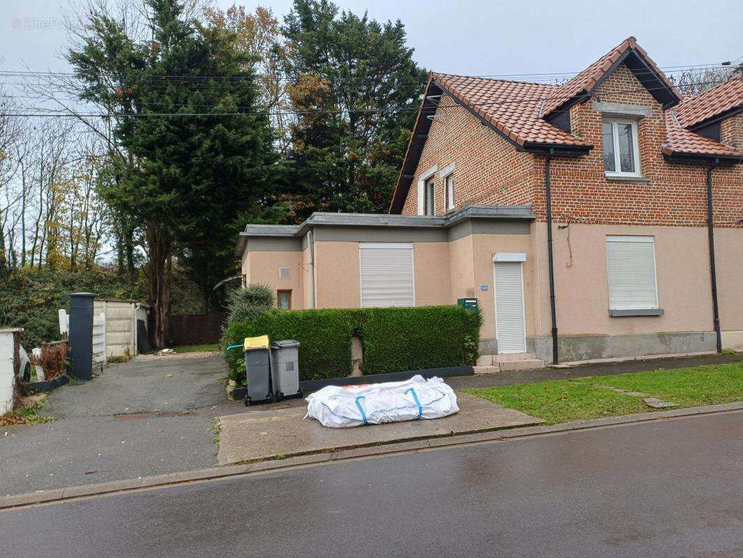 Maison à HERSIN-COUPIGNY