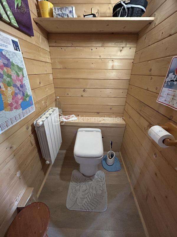 Maison à CHARONVILLE