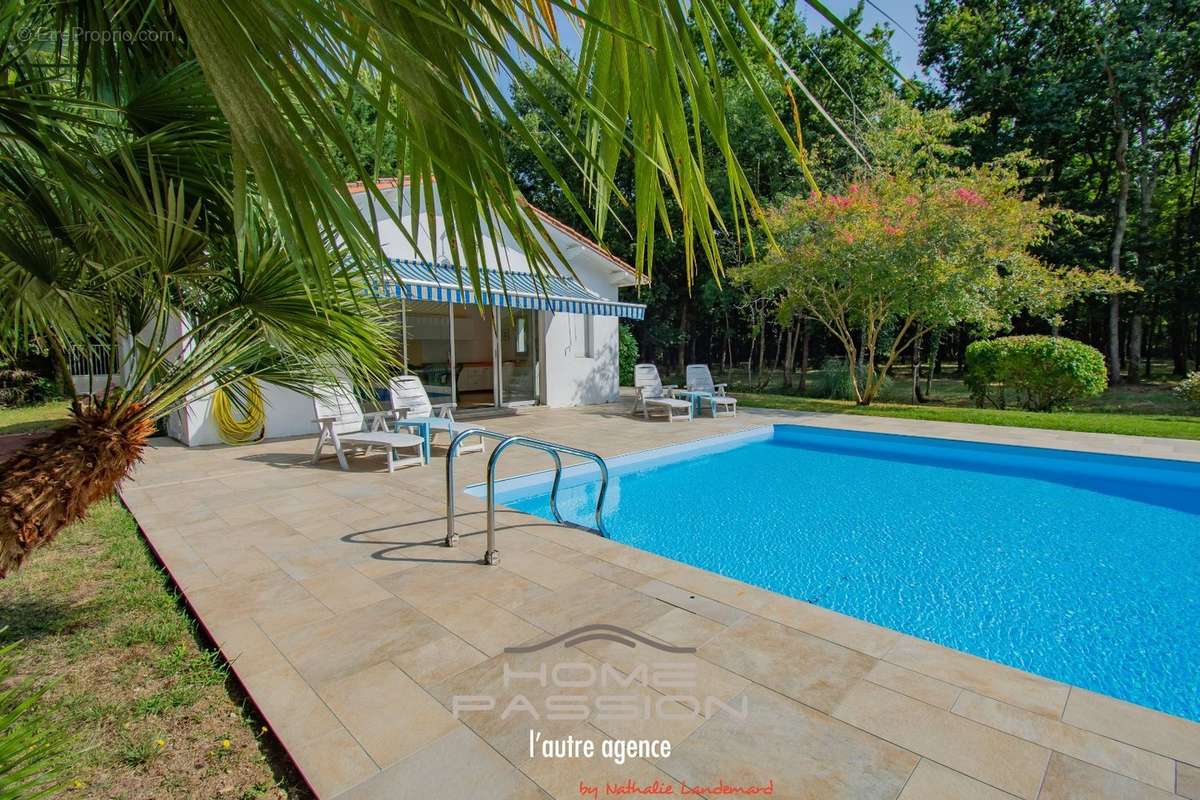 Maison à SAINT-SULPICE-DE-ROYAN