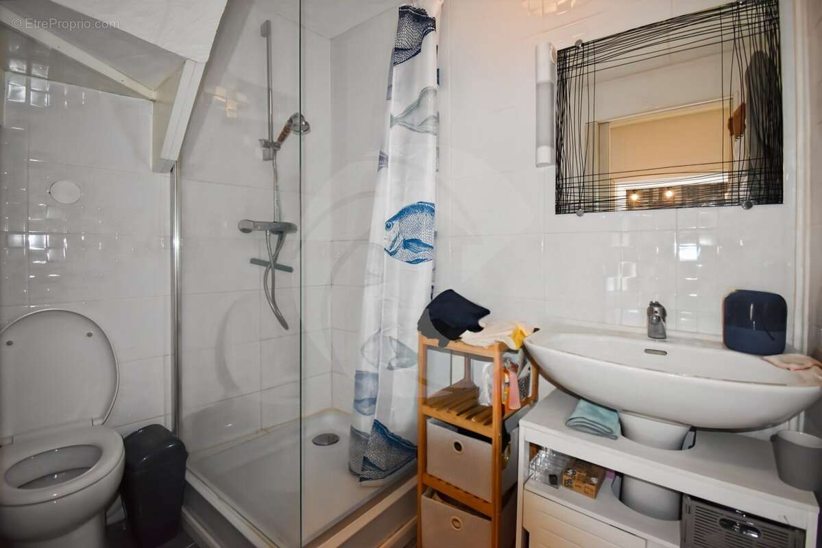 Appartement à NEGREPELISSE