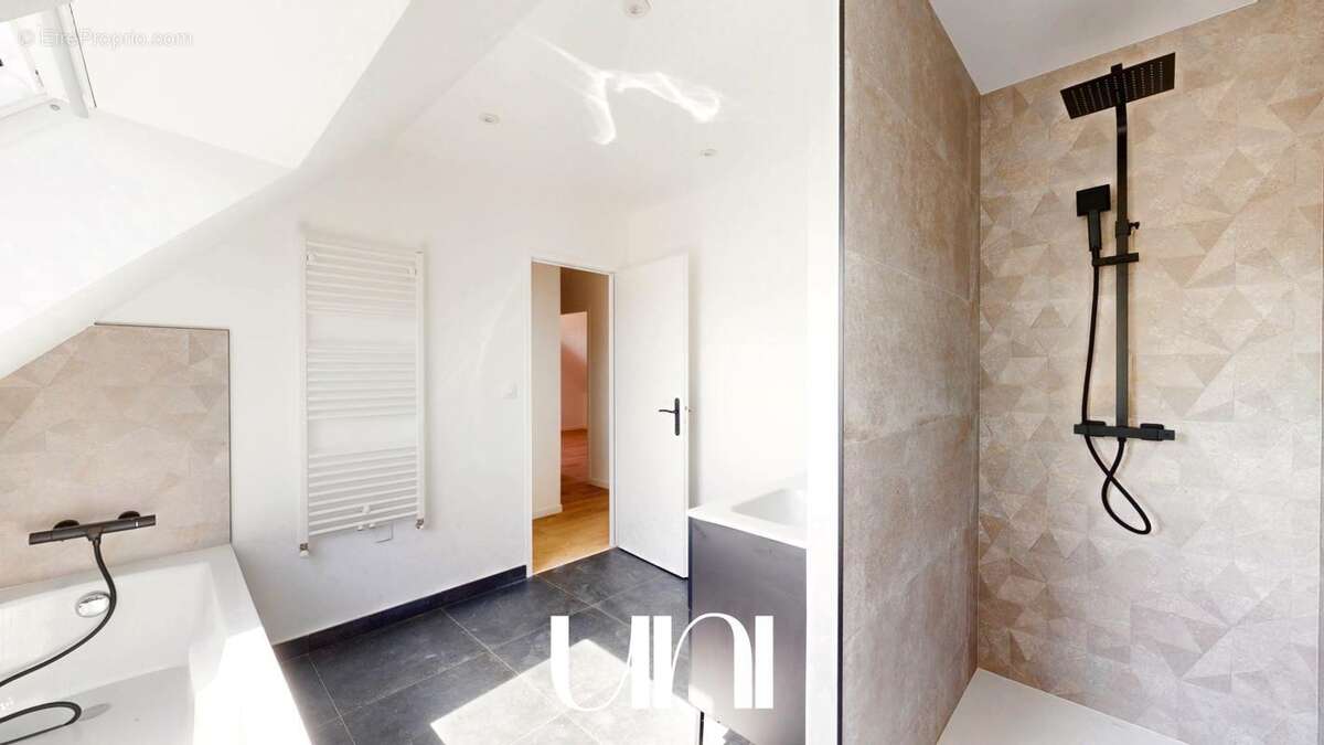 Maison 125 m² à Evrecy  - photo 5