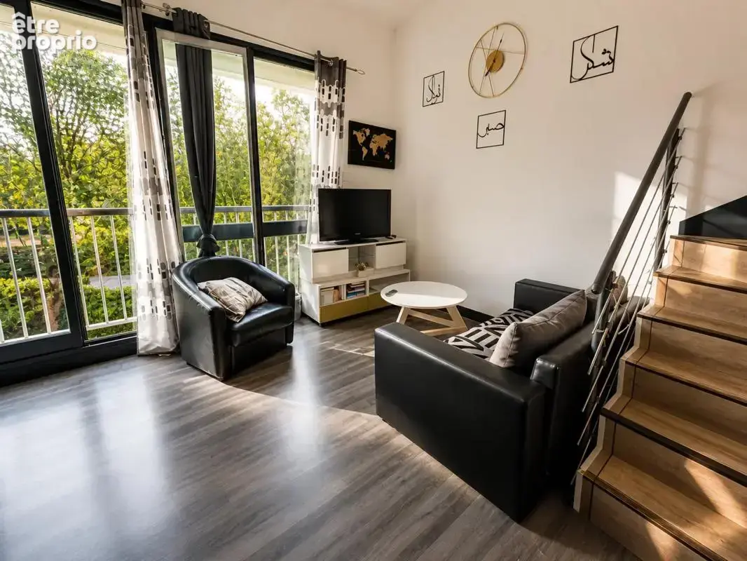 Appartement 2 pièces 37 m² · à Evry · 37 m² · 115 000 €