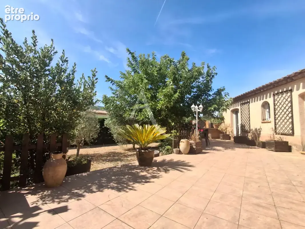 HEREPIAN Villa lumineuse de 150 m² , double garage - photo 1