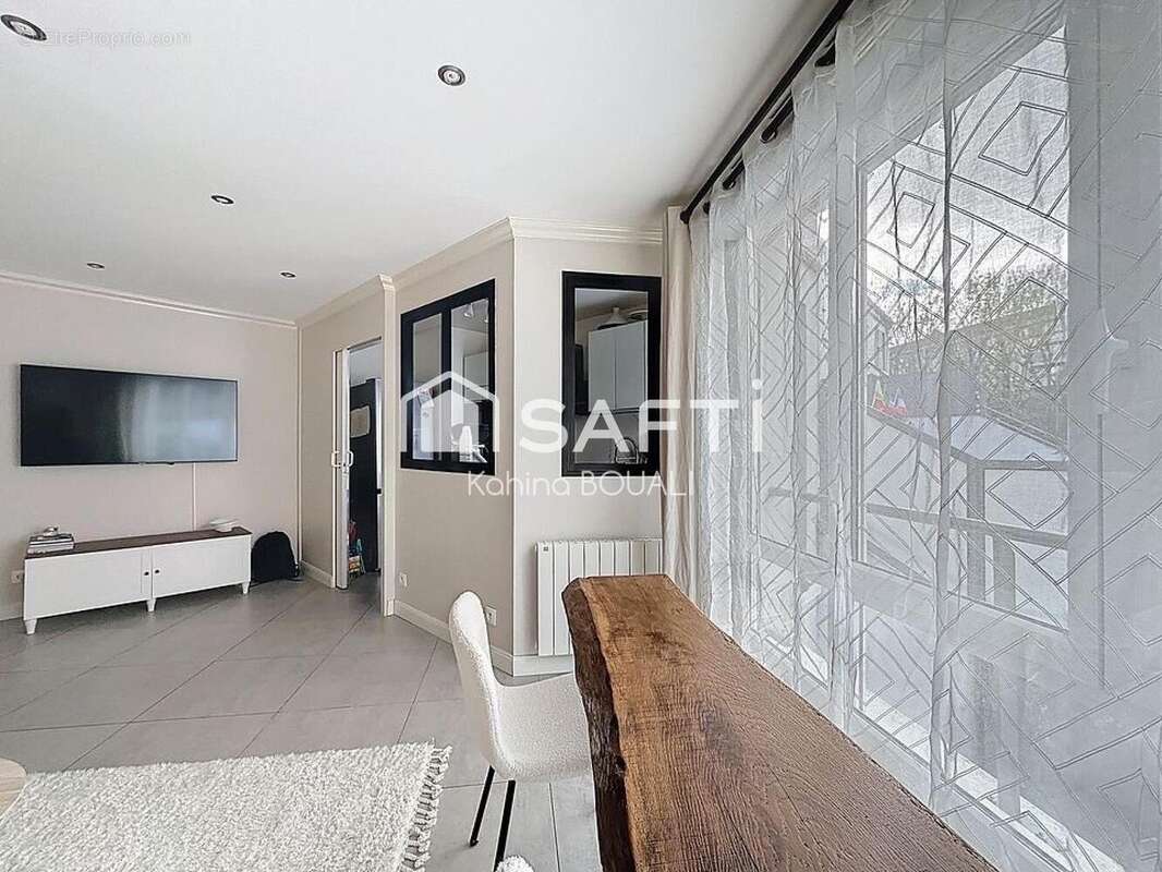 Photo 3 - Appartement à VILLENEUVE-LE-ROI