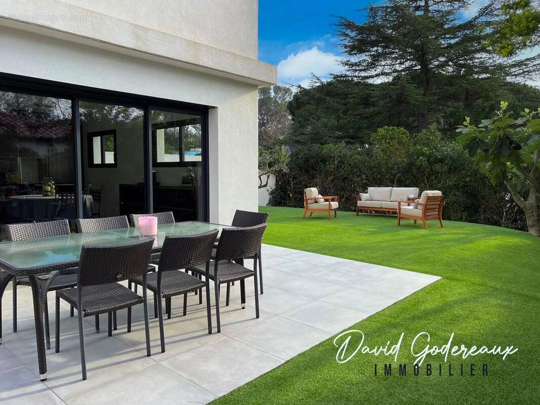 Maison à SAINT-RAPHAEL