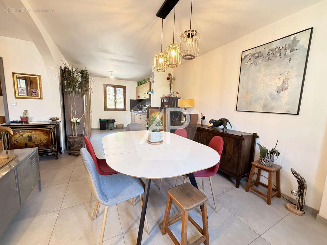 Maison 121 m² à Briancon  - photo 3