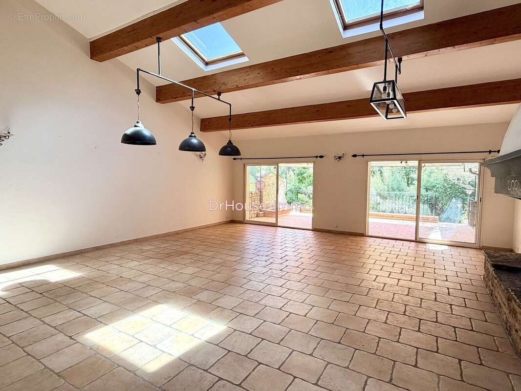 Maison à CARCES