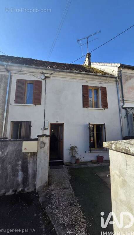 Photo 2 - Maison à SAINT-CYR-SUR-MORIN