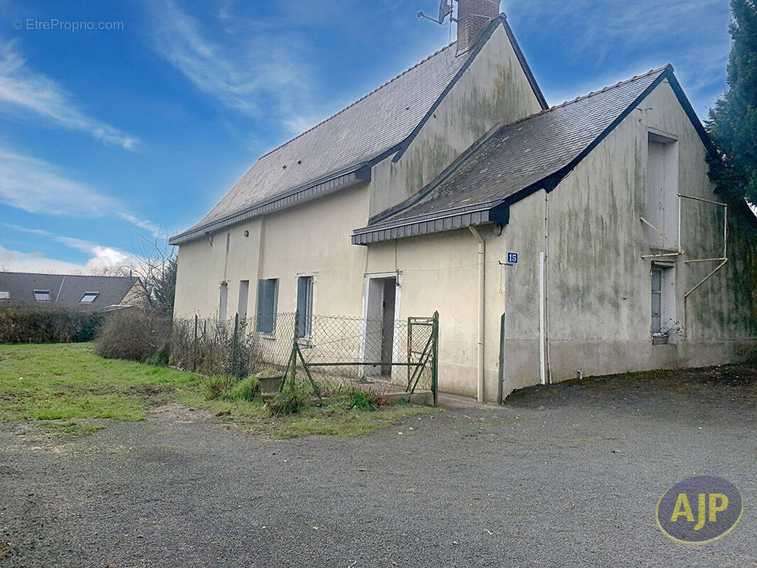 Maison à SEGRE
