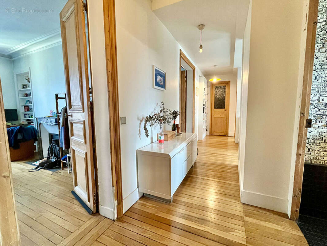 Appartement à SAINT-DENIS