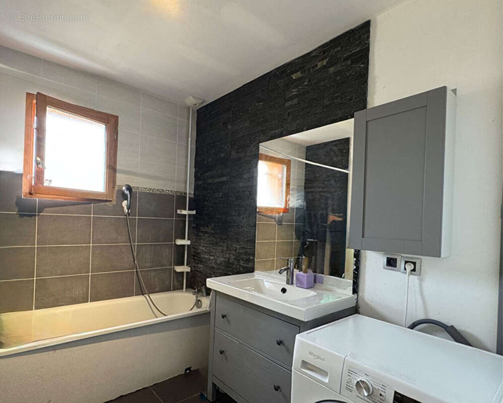 Maison à GROSSOEUVRE