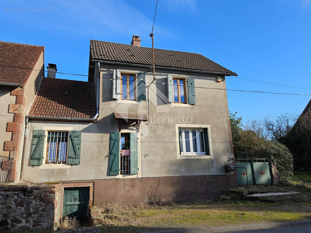 Maison à SAINT-LEON