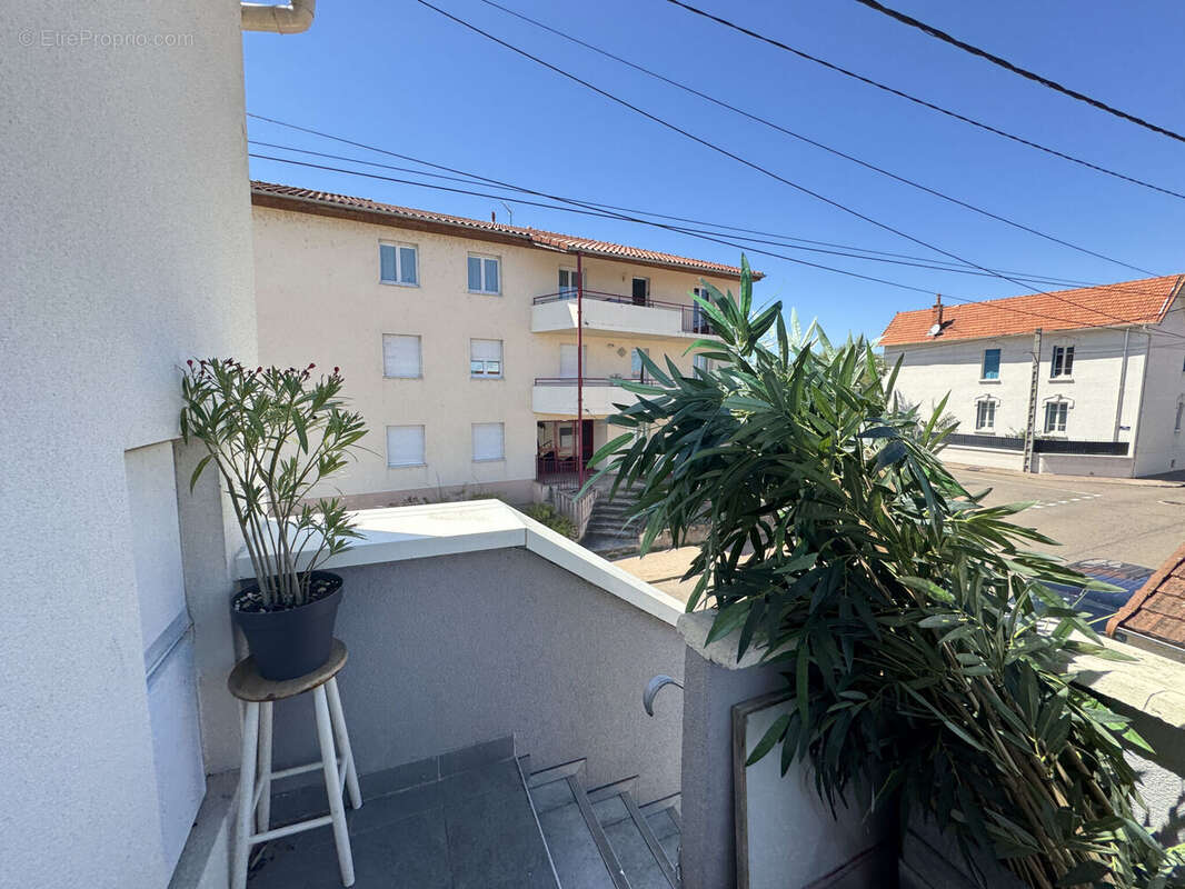 Photo 9 - Appartement à LE COTEAU