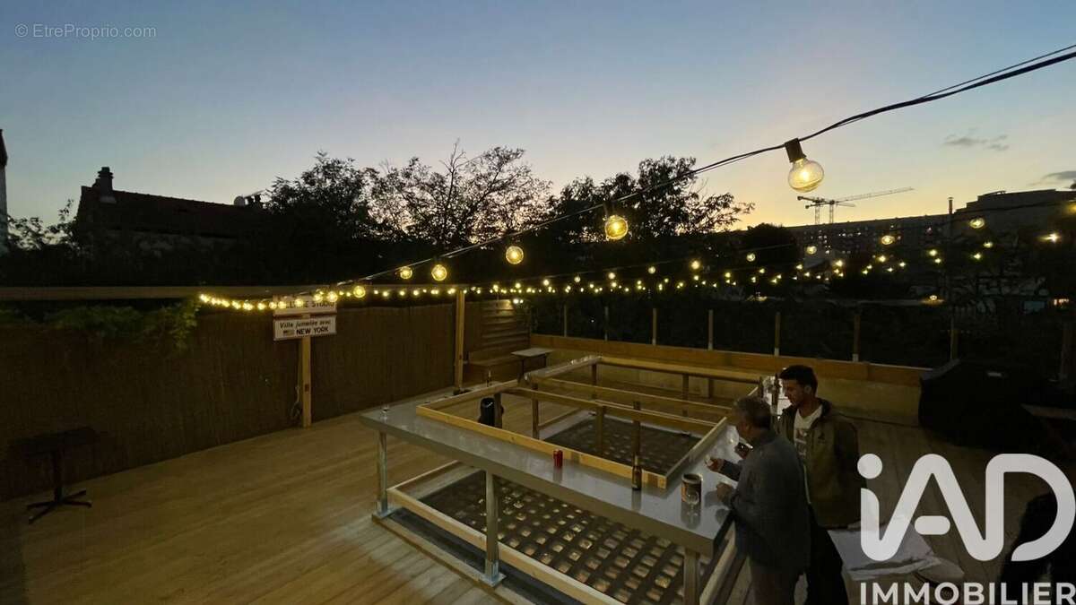 Photo 3 - Commerce à GENTILLY