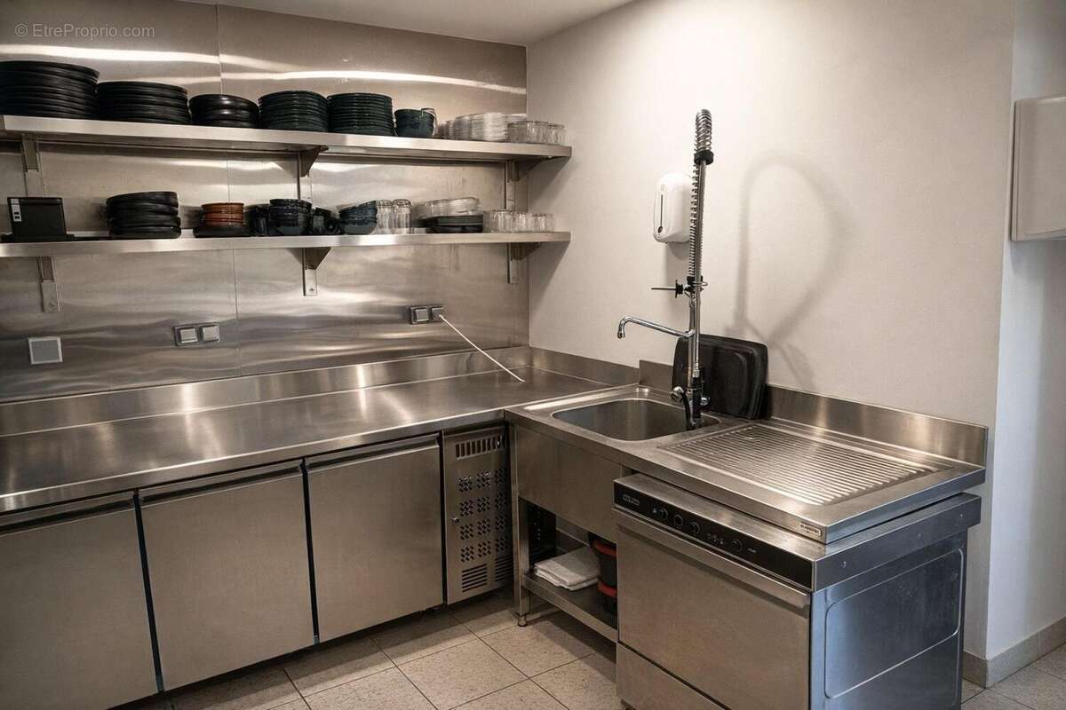 Photo 5 - Commerce à BONDY