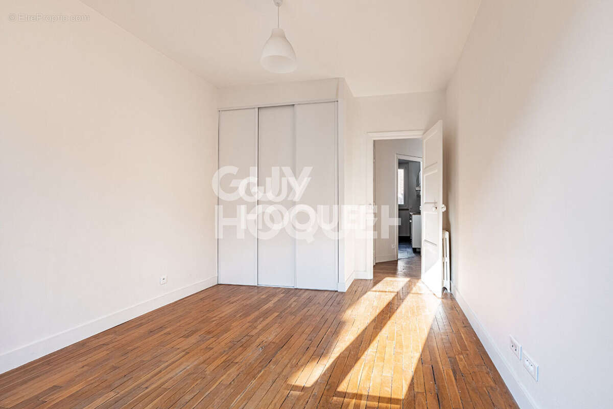 Appartement à ASNIERES-SUR-SEINE