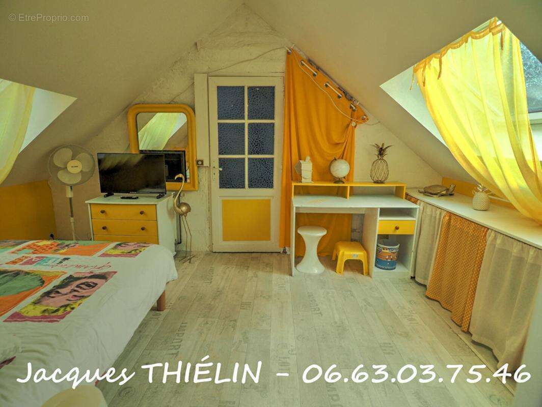 Maison à LONGUE-JUMELLES