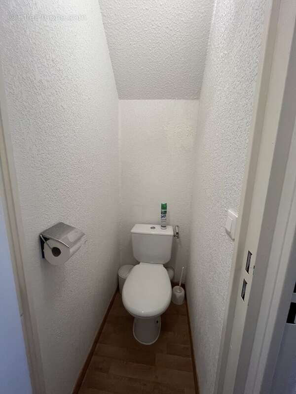 Appartement à BESSE-ET-SAINT-ANASTAISE