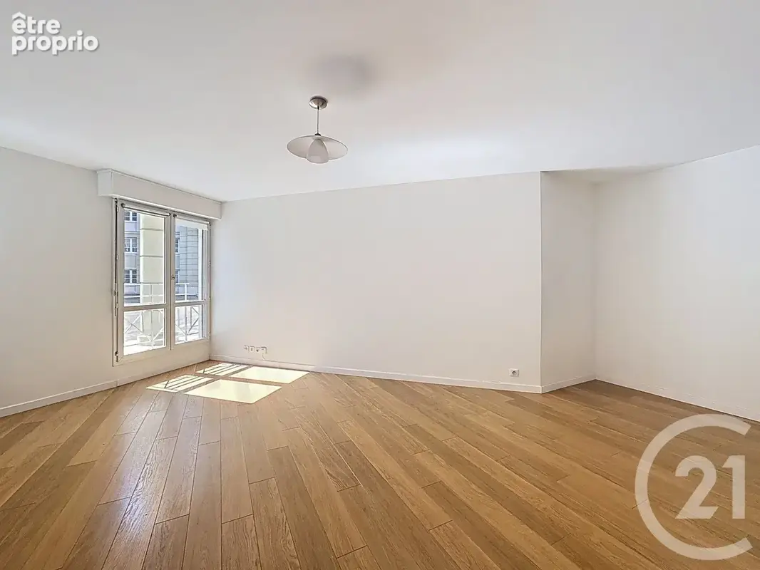 Appartement 86 m² à Lille  - photo 2