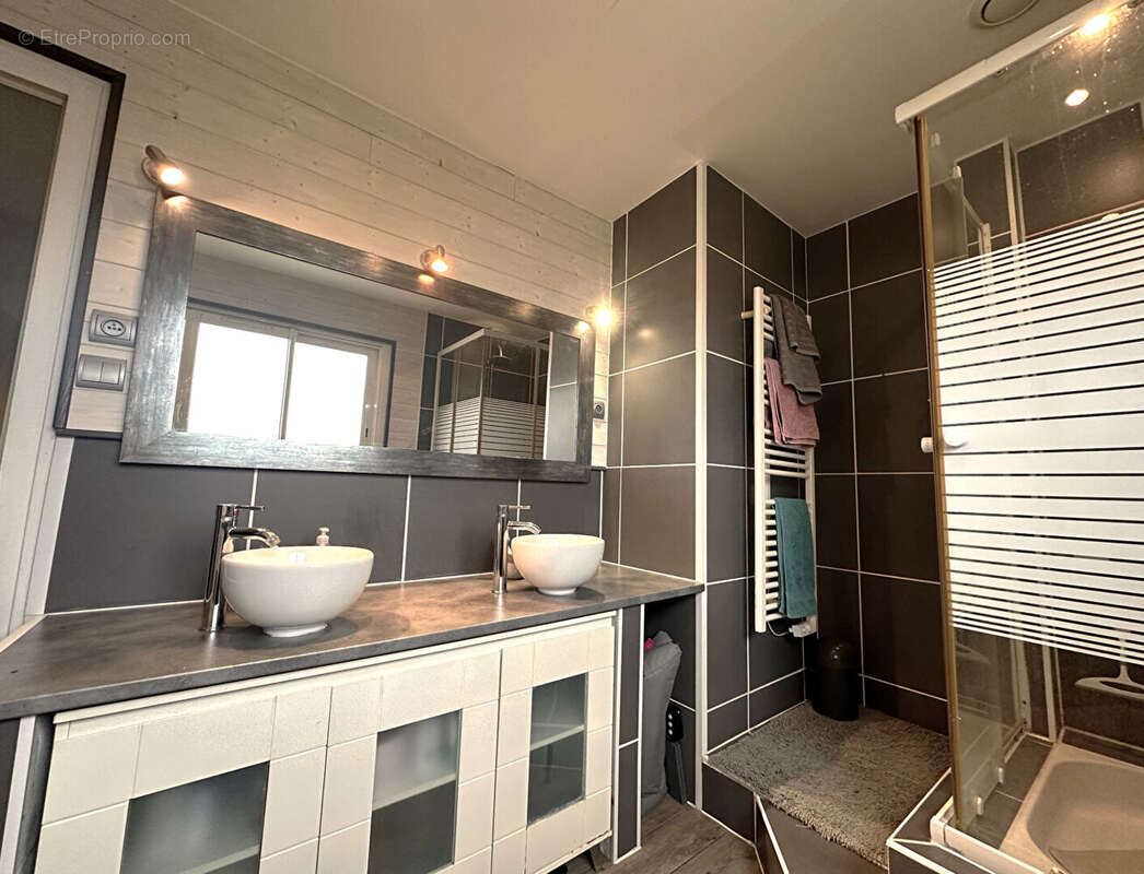 Maison à JAUNAY-CLAN