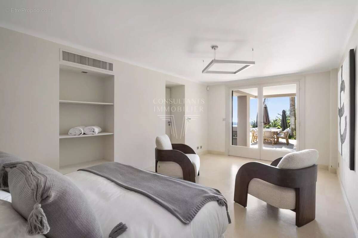 Maison à CANNES