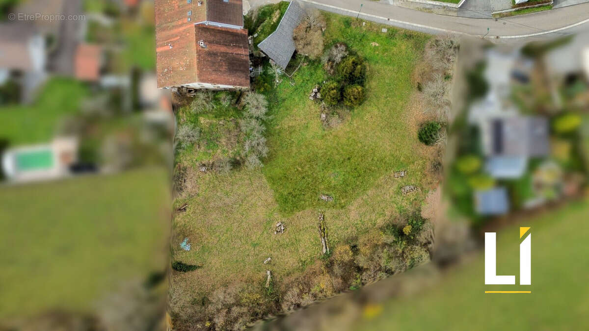 Maison à LES BRESEUX