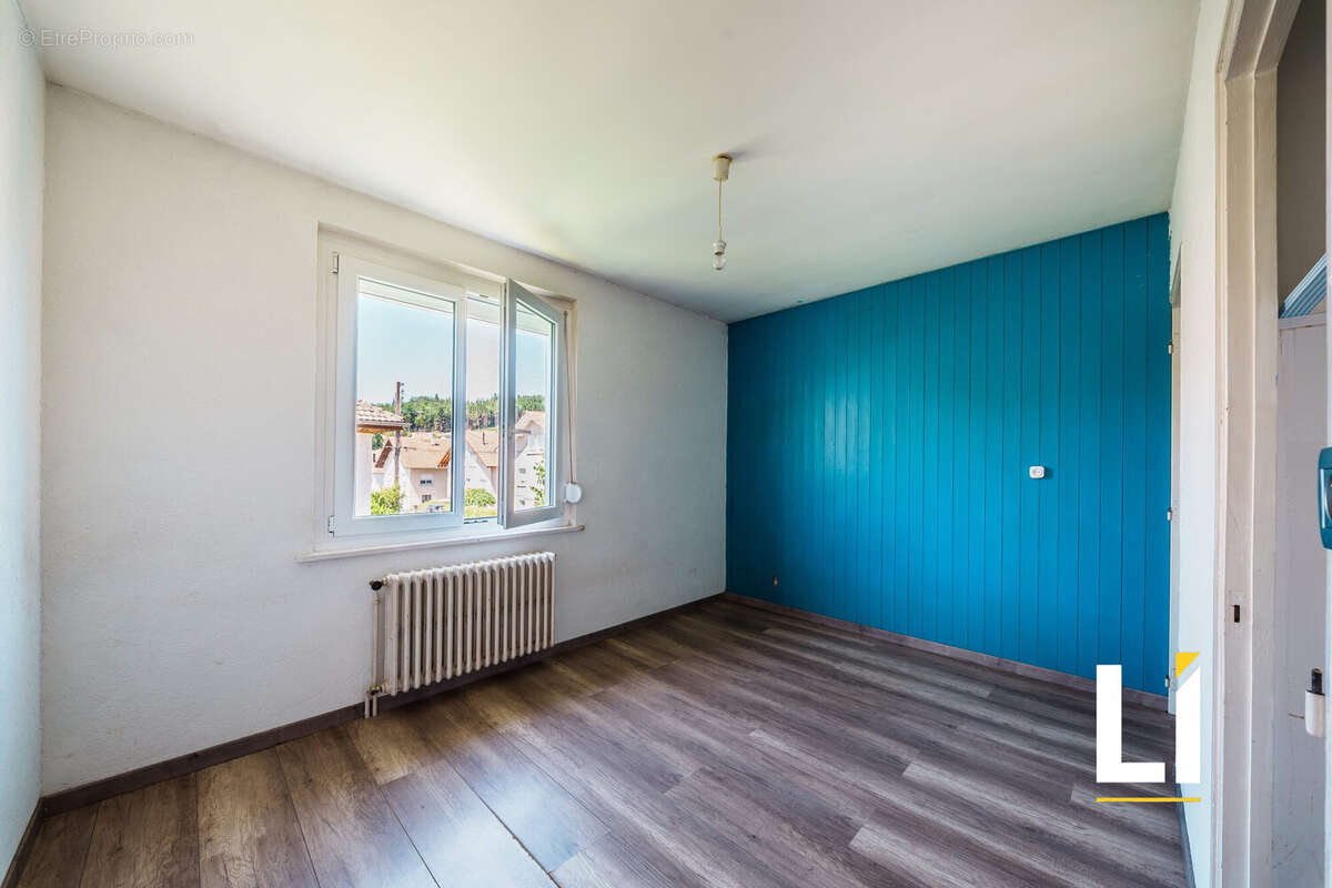 Maison 82 m² à Maiche  - photo 9