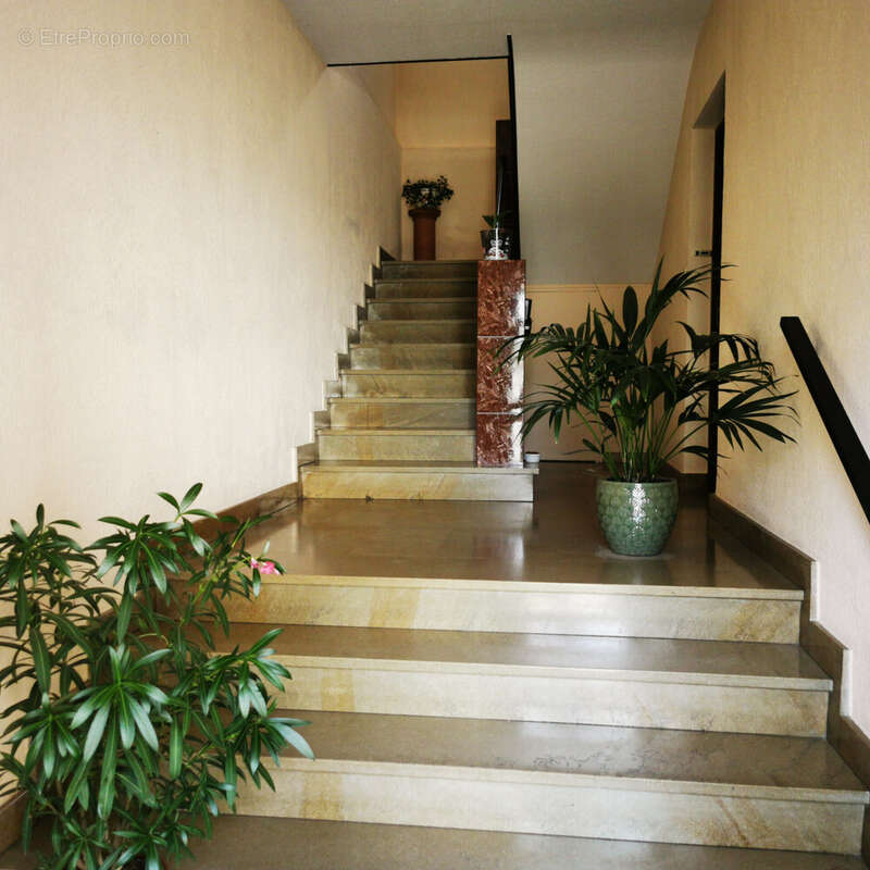 Maison à SEVREY