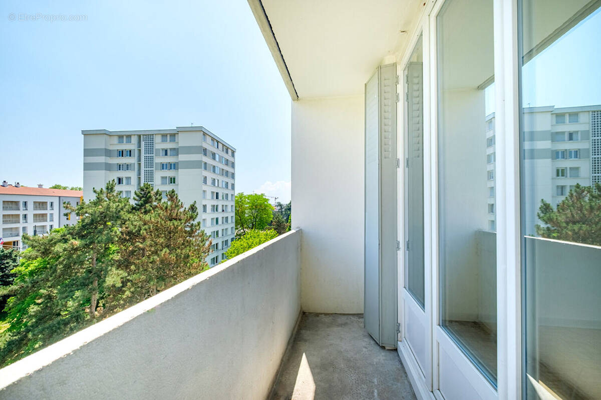 Appartement à CALUIRE-ET-CUIRE