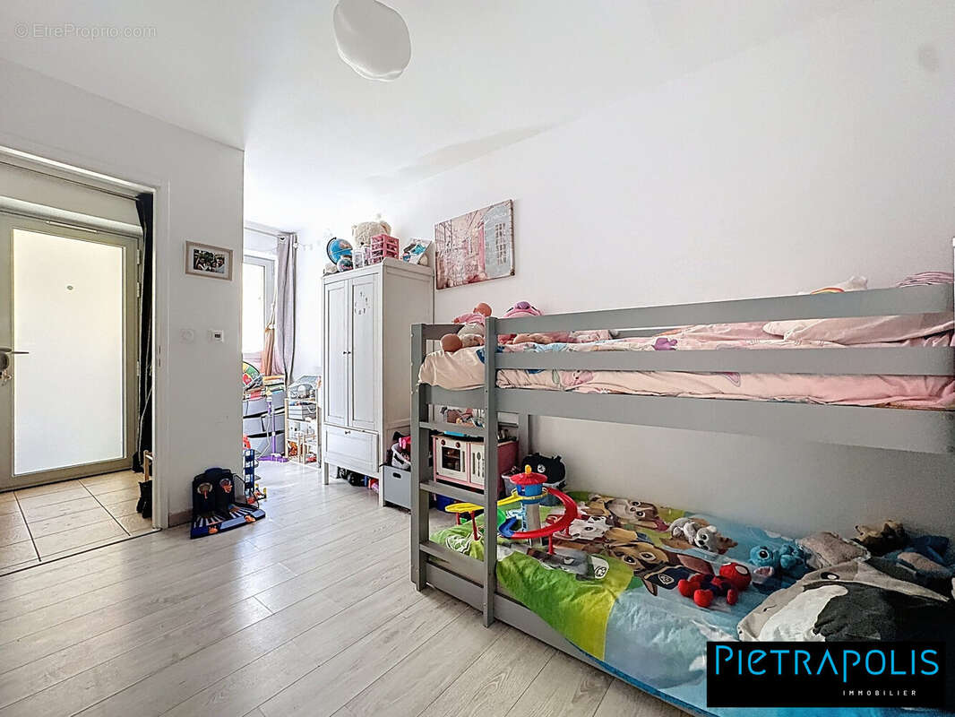 Appartement à CHAPONOST