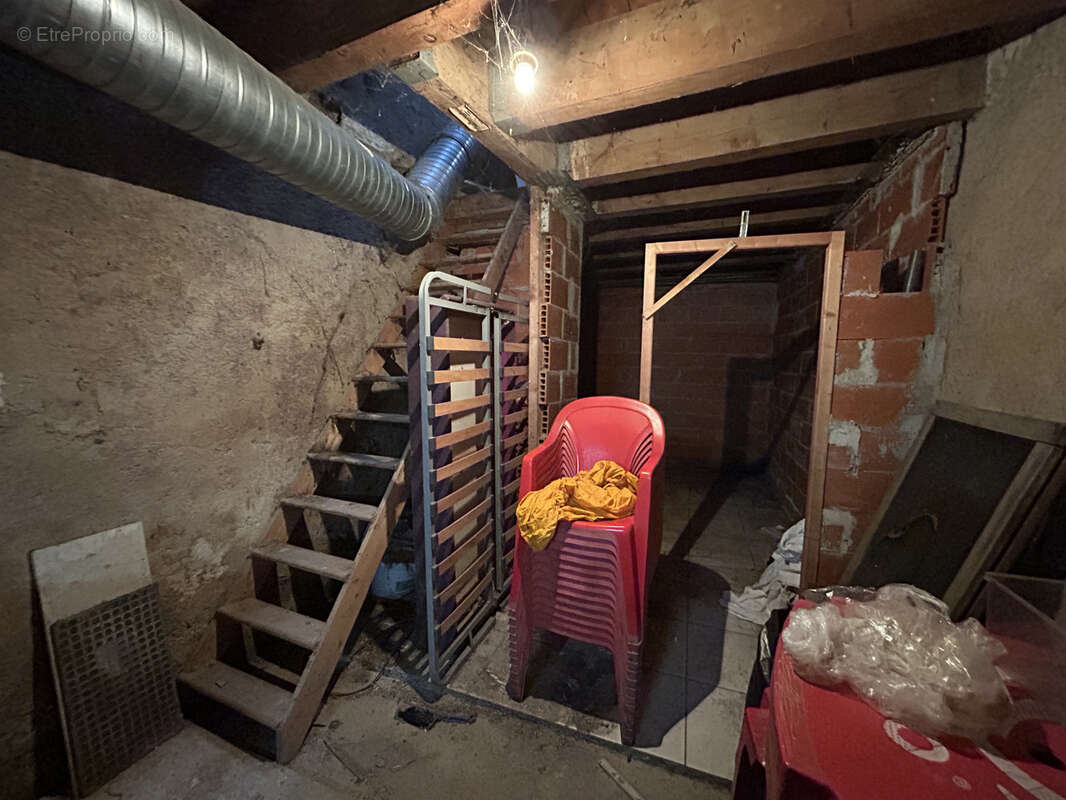 Commerce à SOMMIERES