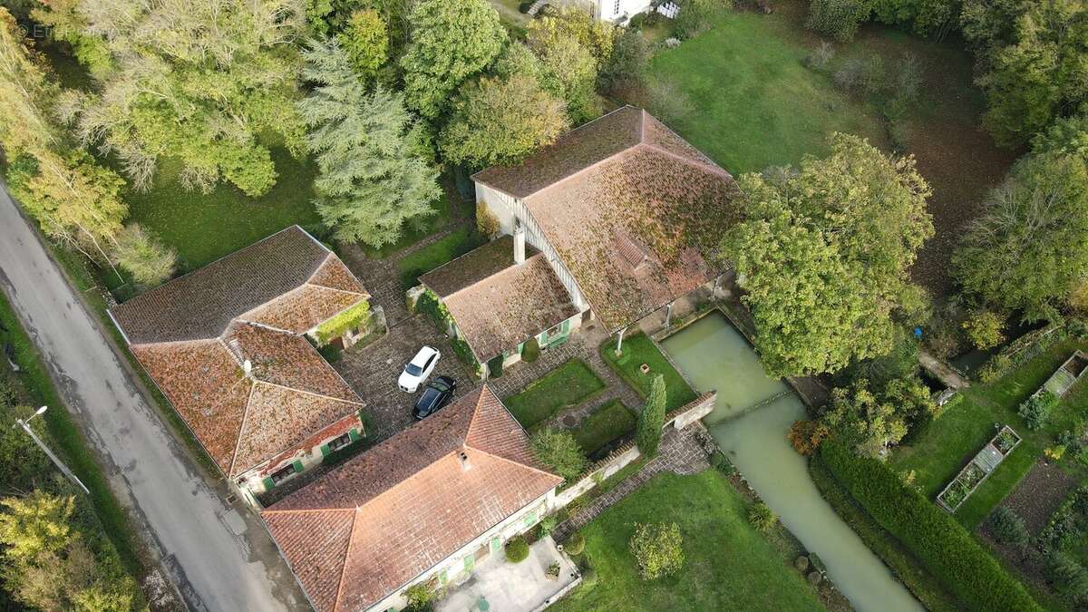 Le Moulin de la Roche propriété de Charme sur 1,5 hectares au coeur de la Haute-Marne - photo 15