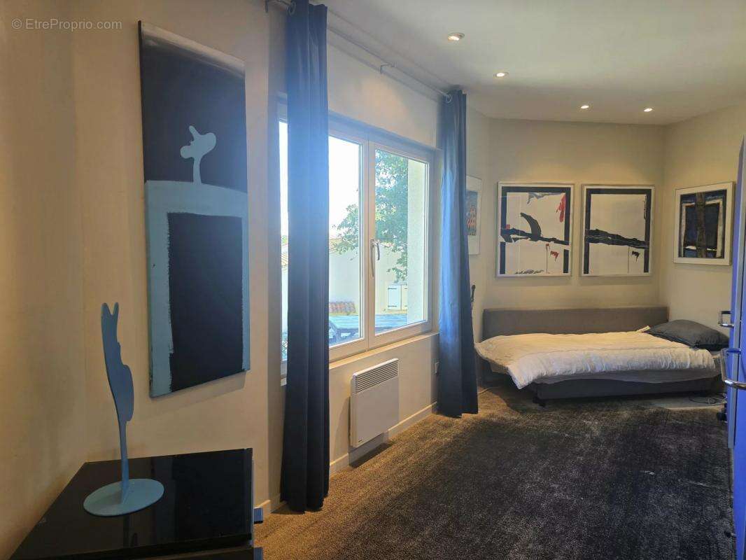 Maison à BOURG-DU-BOST